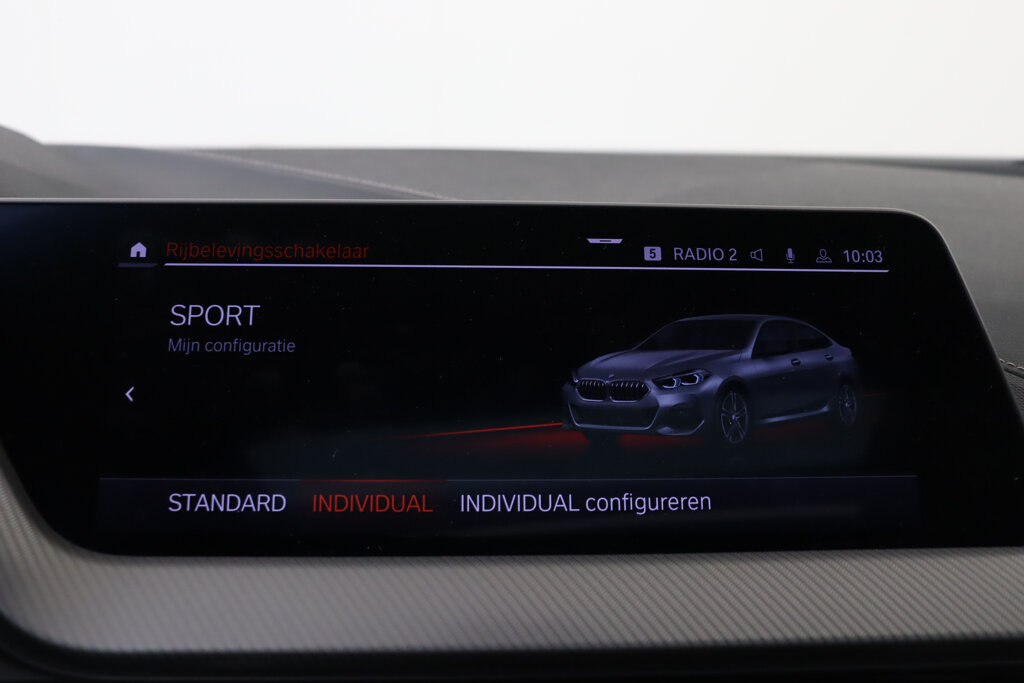 BMW 2 Serie 33
