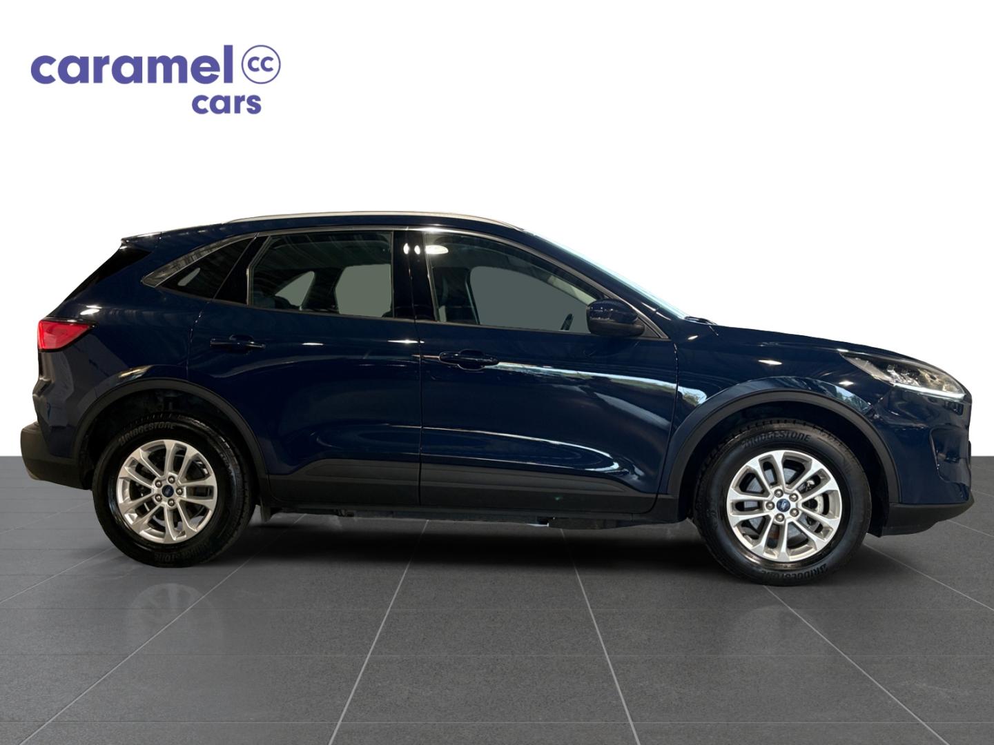 Ford Kuga 2.5 PHEV 225PK*TITANIUM*CARPLAY*CAMERA*NAVI*ZETELVERWARMING* - Afbeelding 3