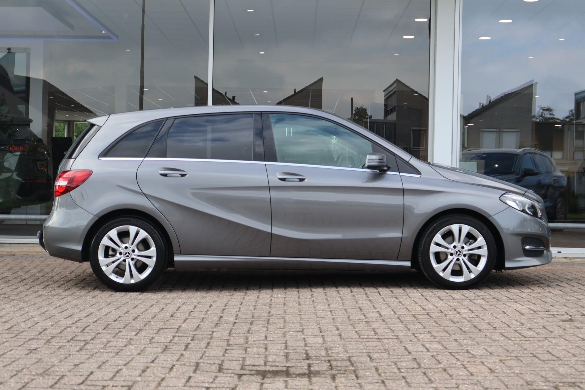 Mercedes-Benz B-klasse 180 122pk AUT Ambition - Afbeelding 3