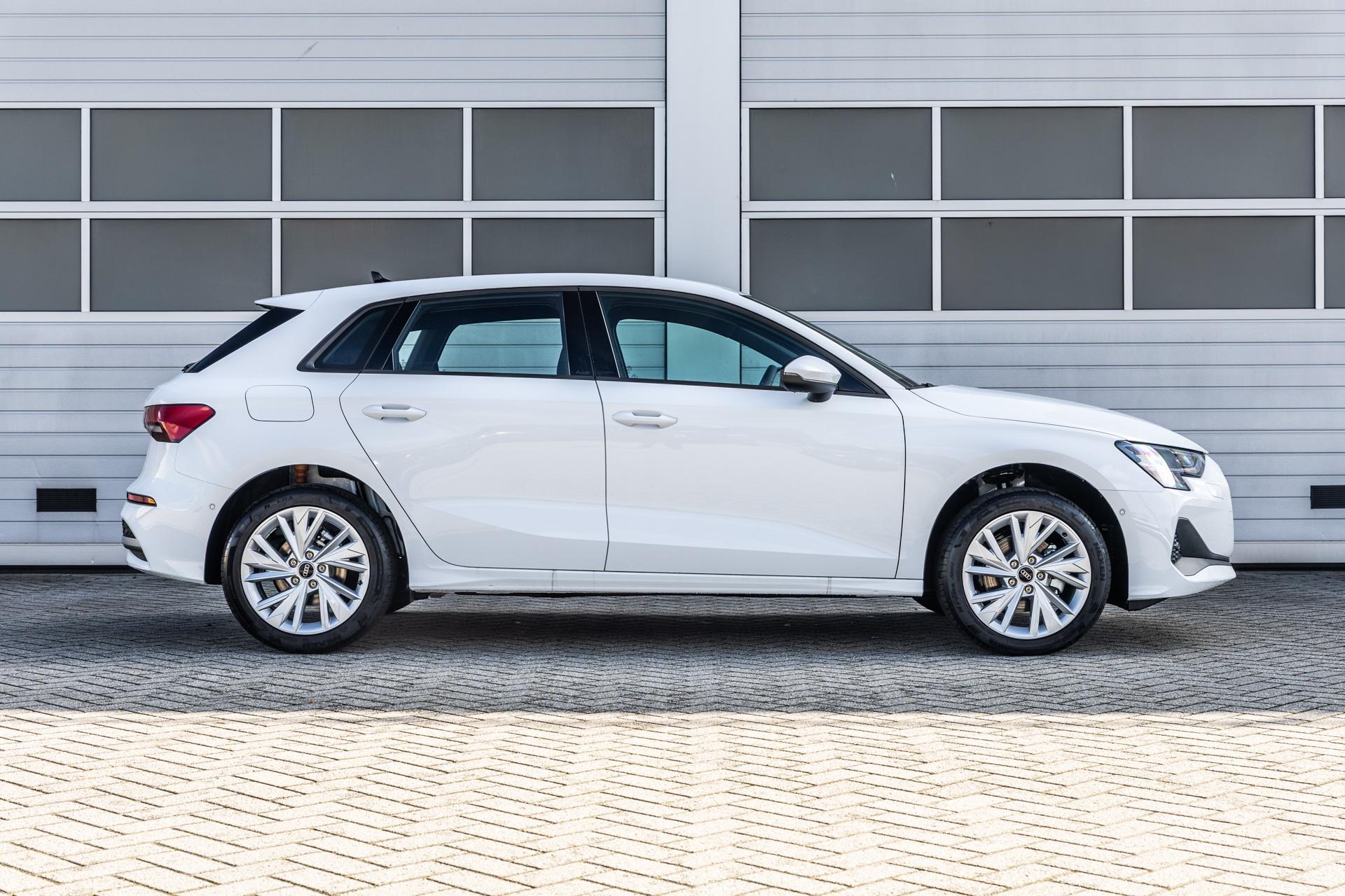 Audi A3 Sportback 30 TFSI 115pk Pro Line - Afbeelding 3