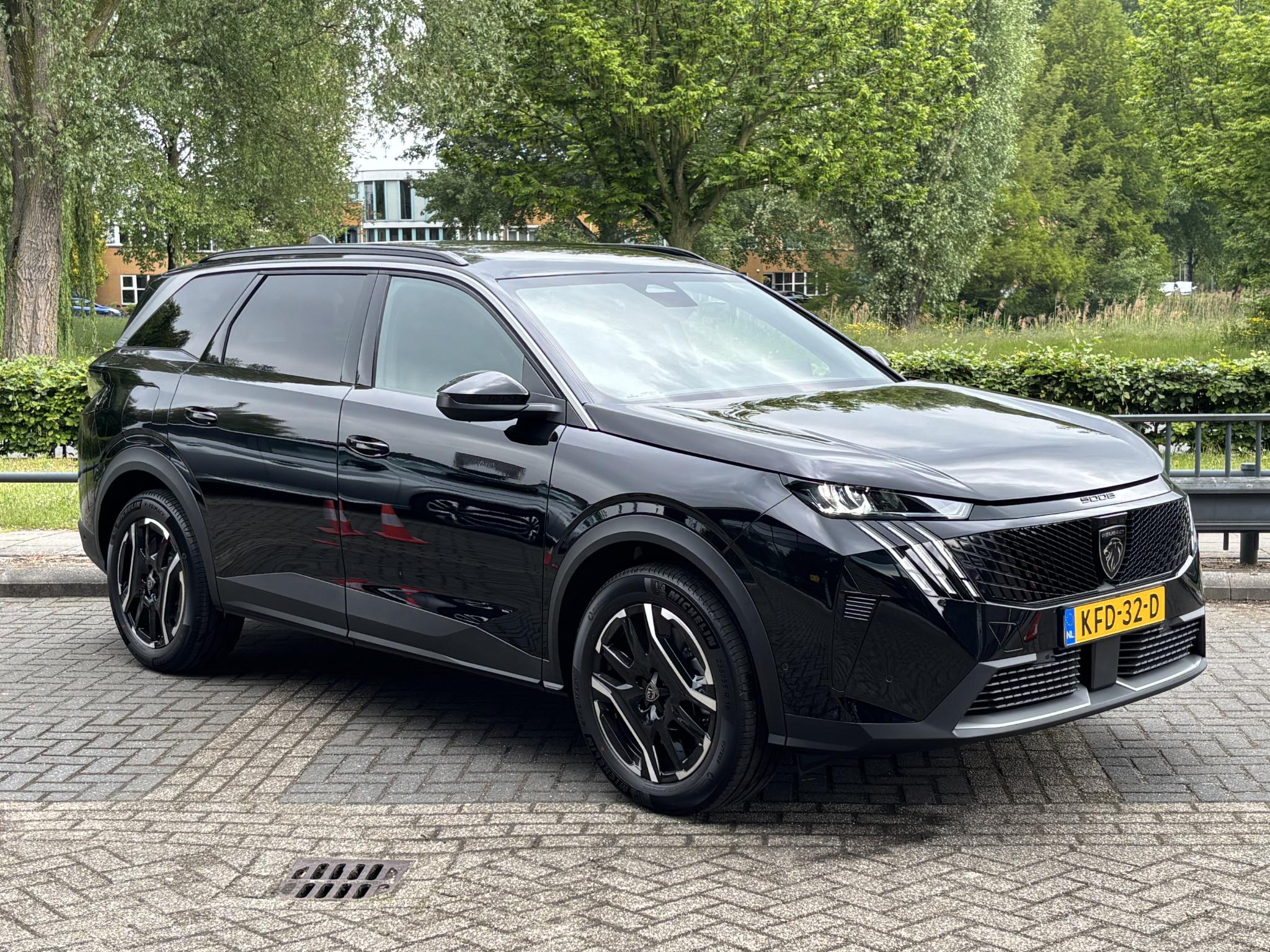 Peugeot 5008 1.6 Plug-in Hybrid 195 Allure 7p - Afbeelding 3