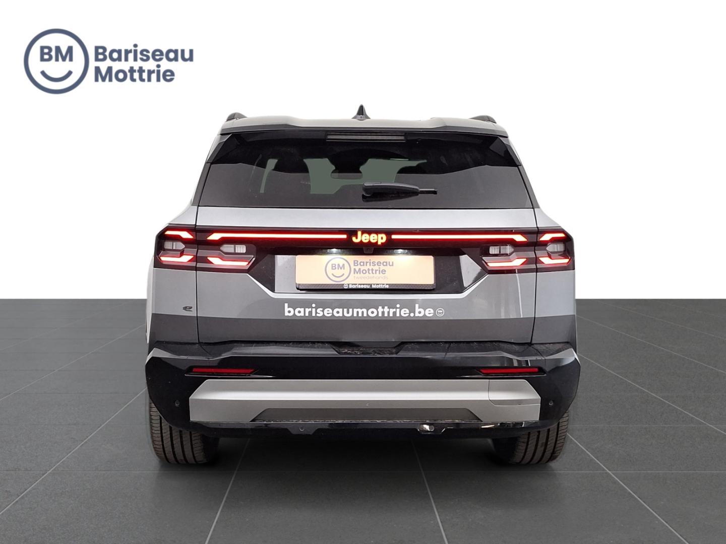 Jeep Compass ELEKTRISCH 74 kWh Altitude *FULL OPTION*PANO EN OPEN DAK*360°CAMERA EN SENSOREN*MASSAGEZETELS*DAB*GPS*CARPLAY* - Afbeelding 5
