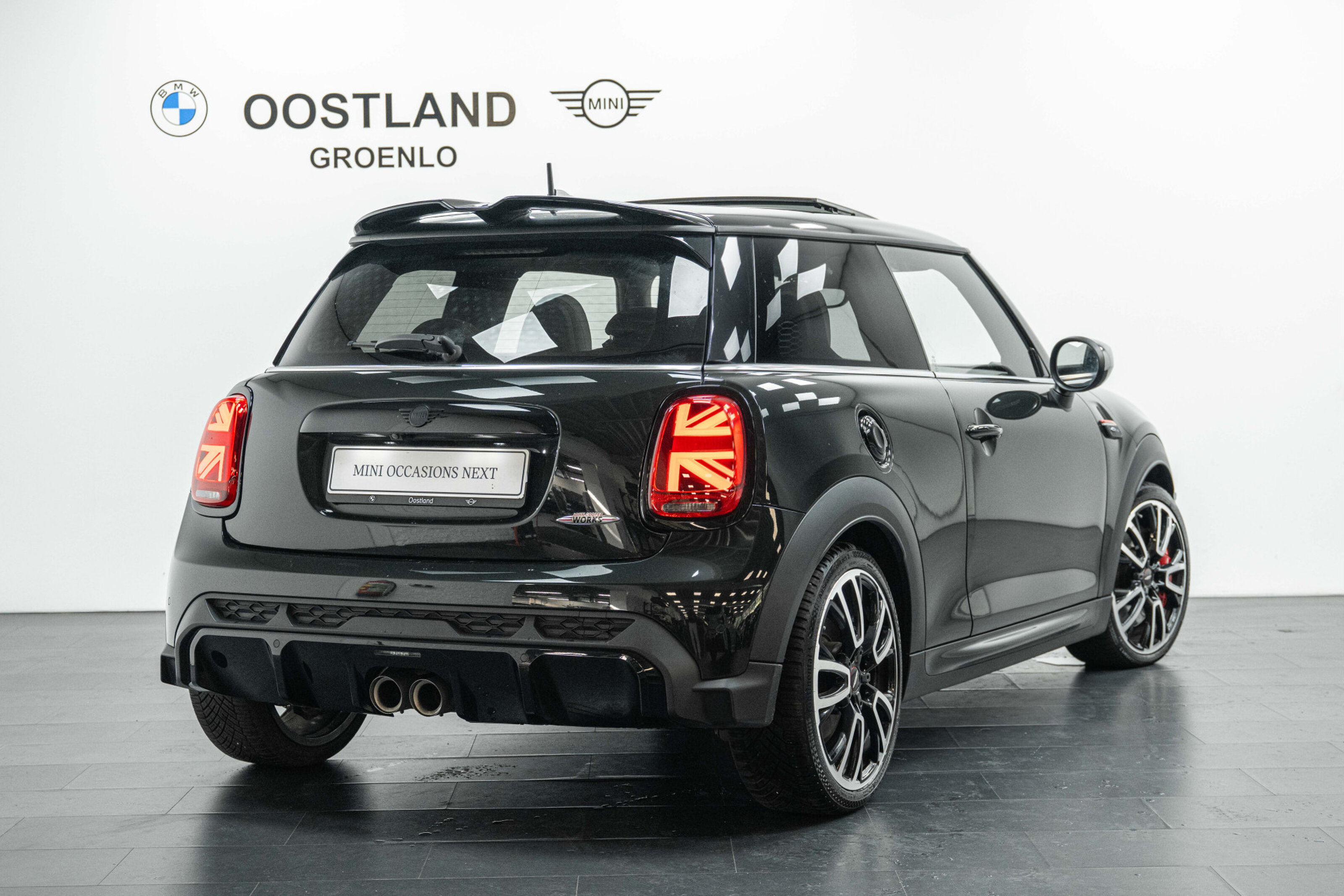 MINI Cooper Hatchback John Works Automaat