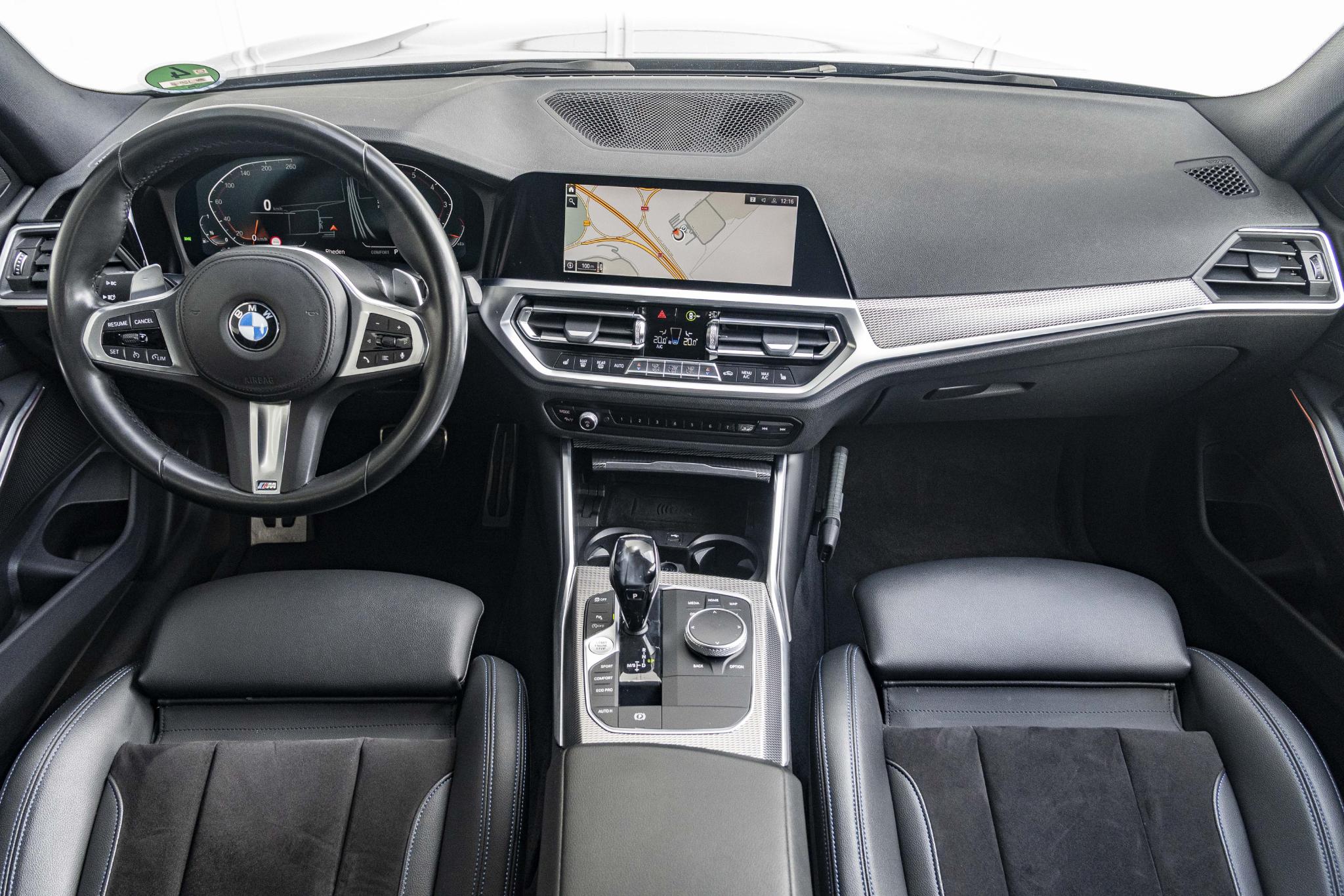 BMW 3 Serie 320i Sedan - Afbeelding 3