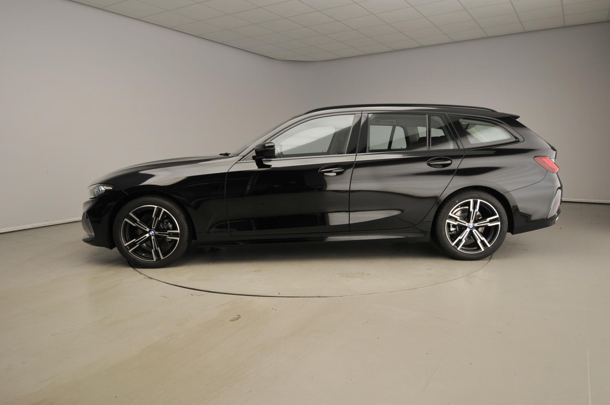 BMW 3-serie Touring 318i - Afbeelding 2