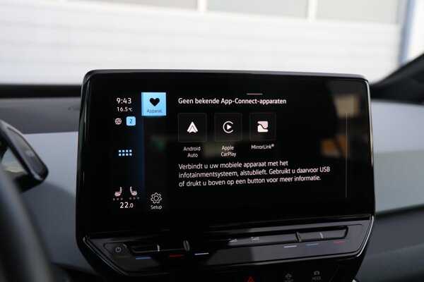 Apple Carplay/Android Auto Apple Carplay/Android Auto