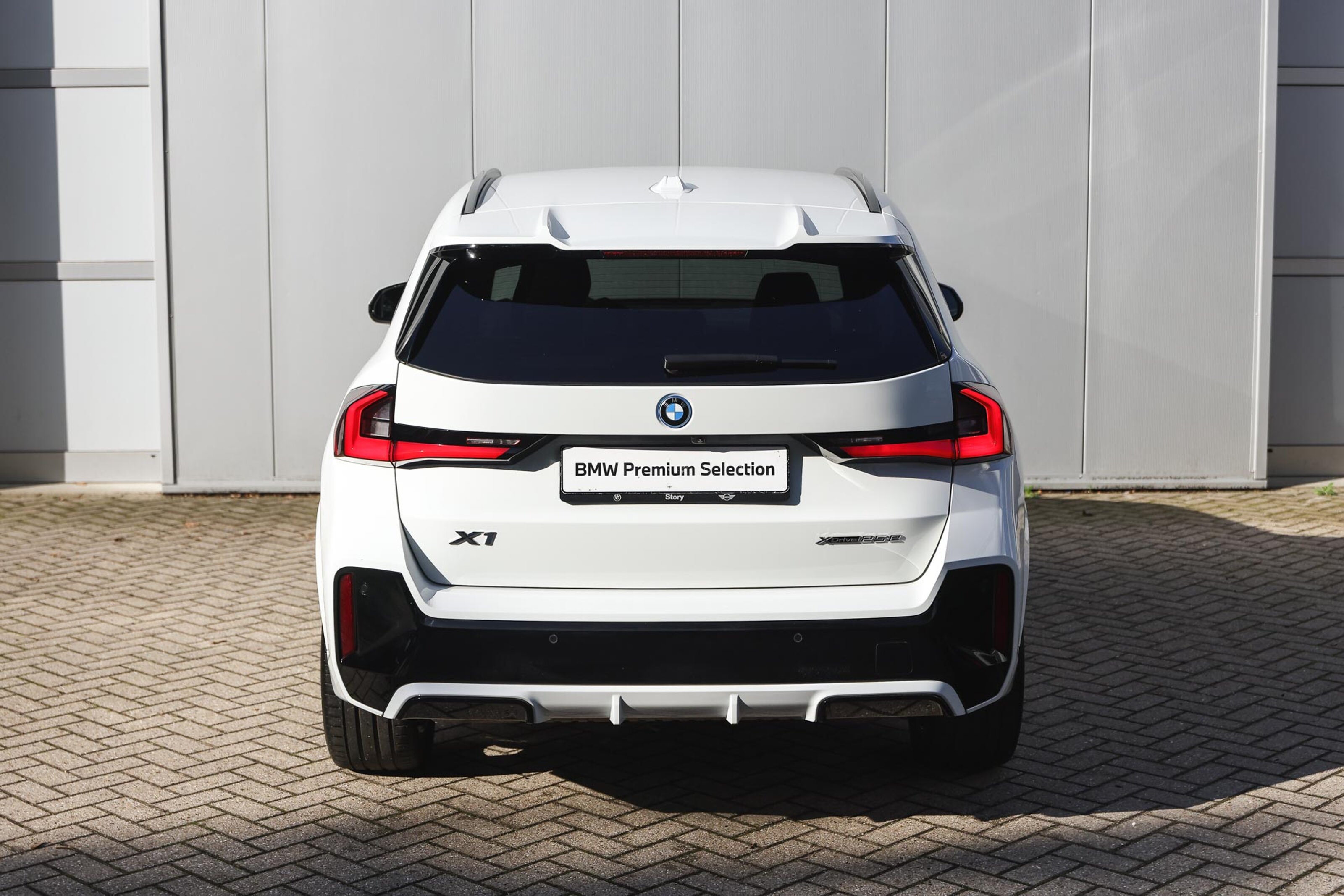 BMW X1 6