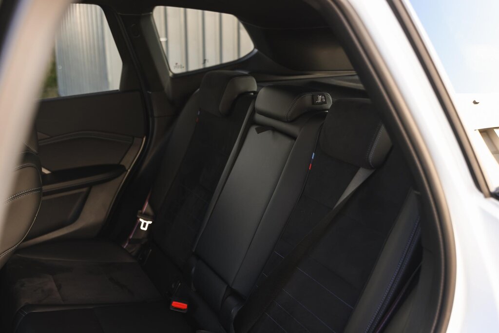 BMW X1 12