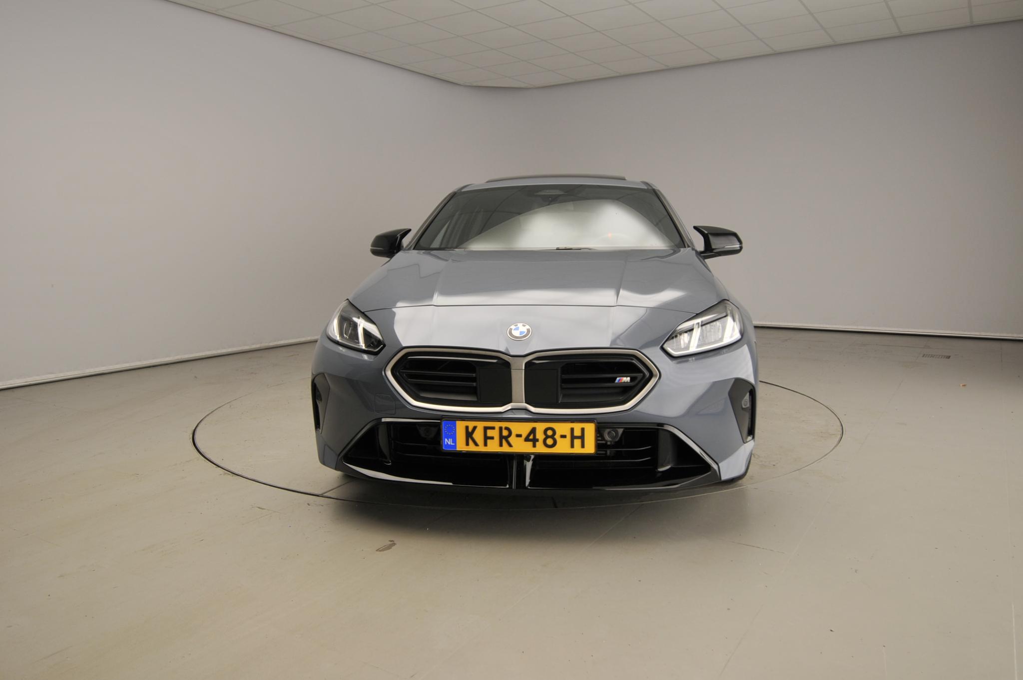 BMW 1 Serie 5-deurs M135 xDrive - Afbeelding 5