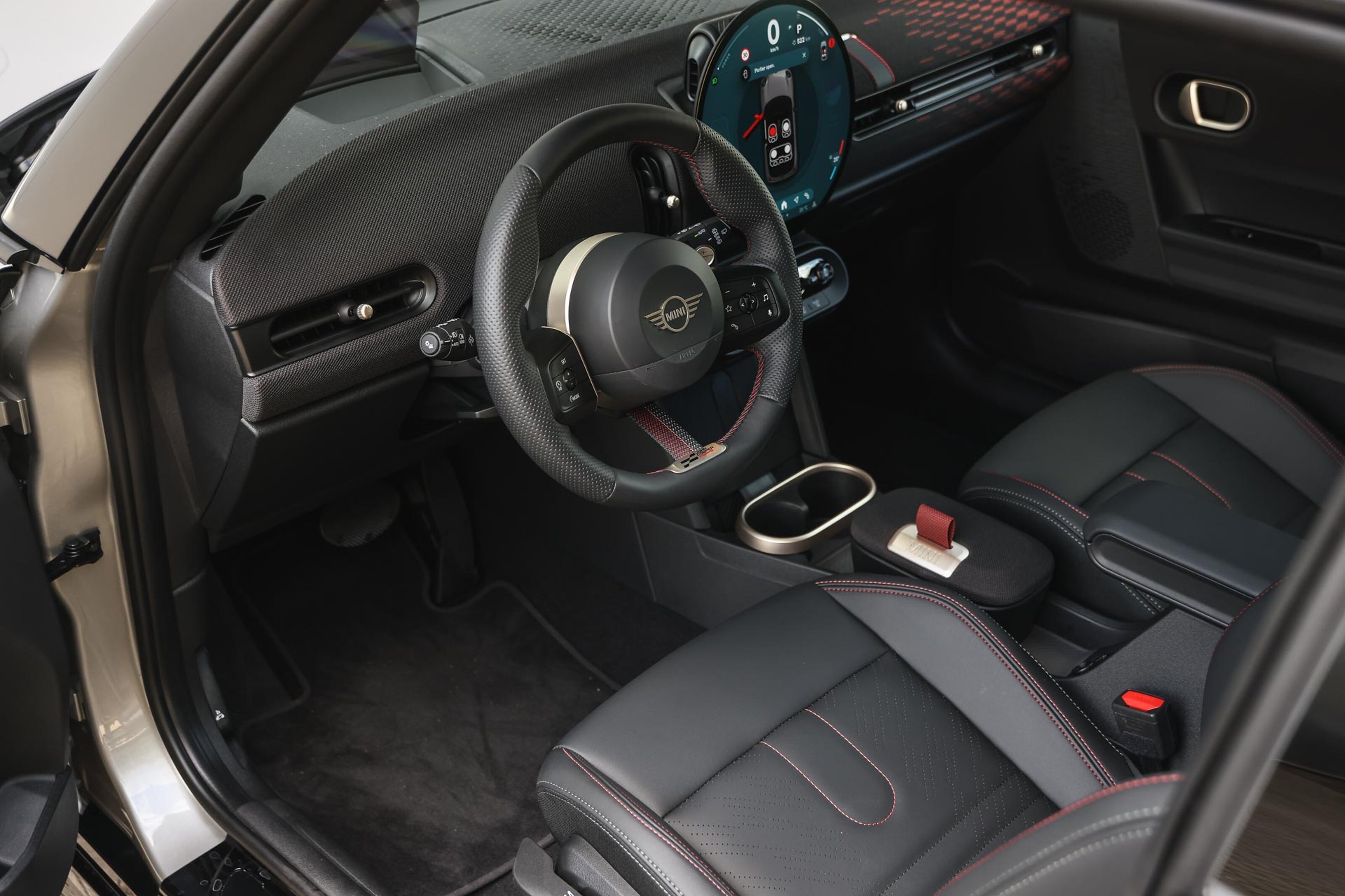 MINI 3-Deurs Hatchback Cooper S Automaat / JCW / Pakket L