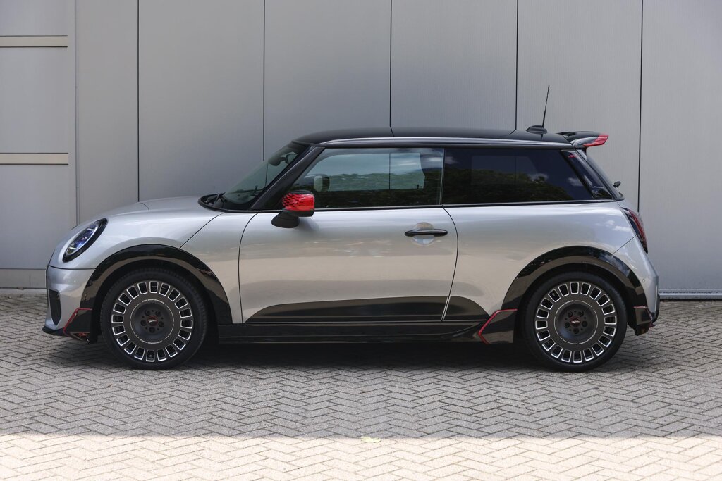 MINI 3-Deurs 7