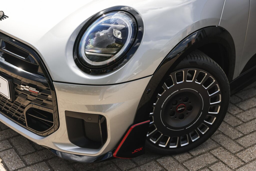 MINI 3-Deurs 27