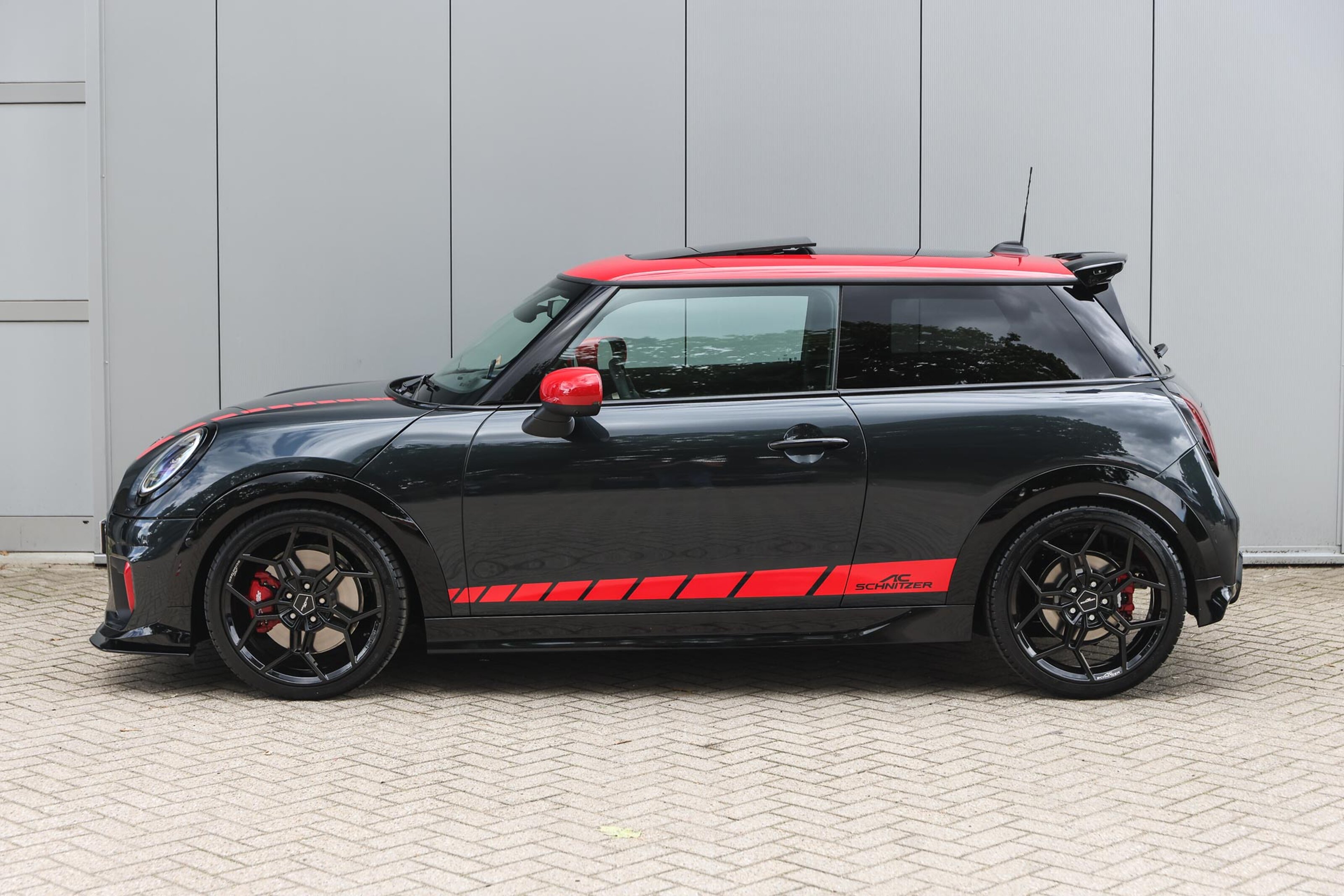 MINI 3-Deurs 8