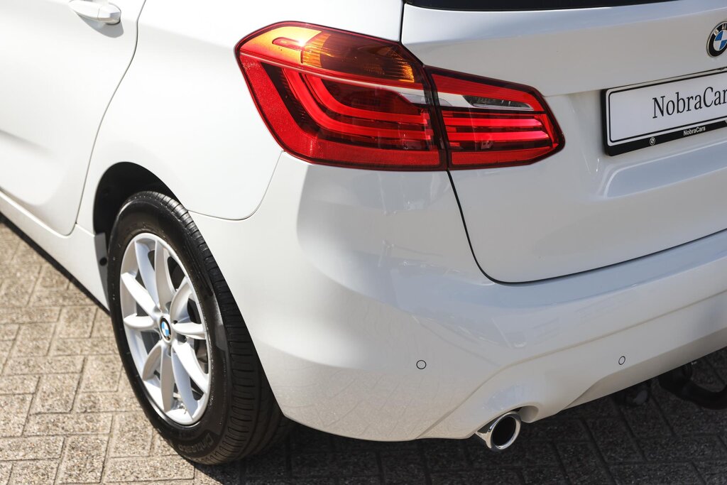 BMW 2 Serie 28