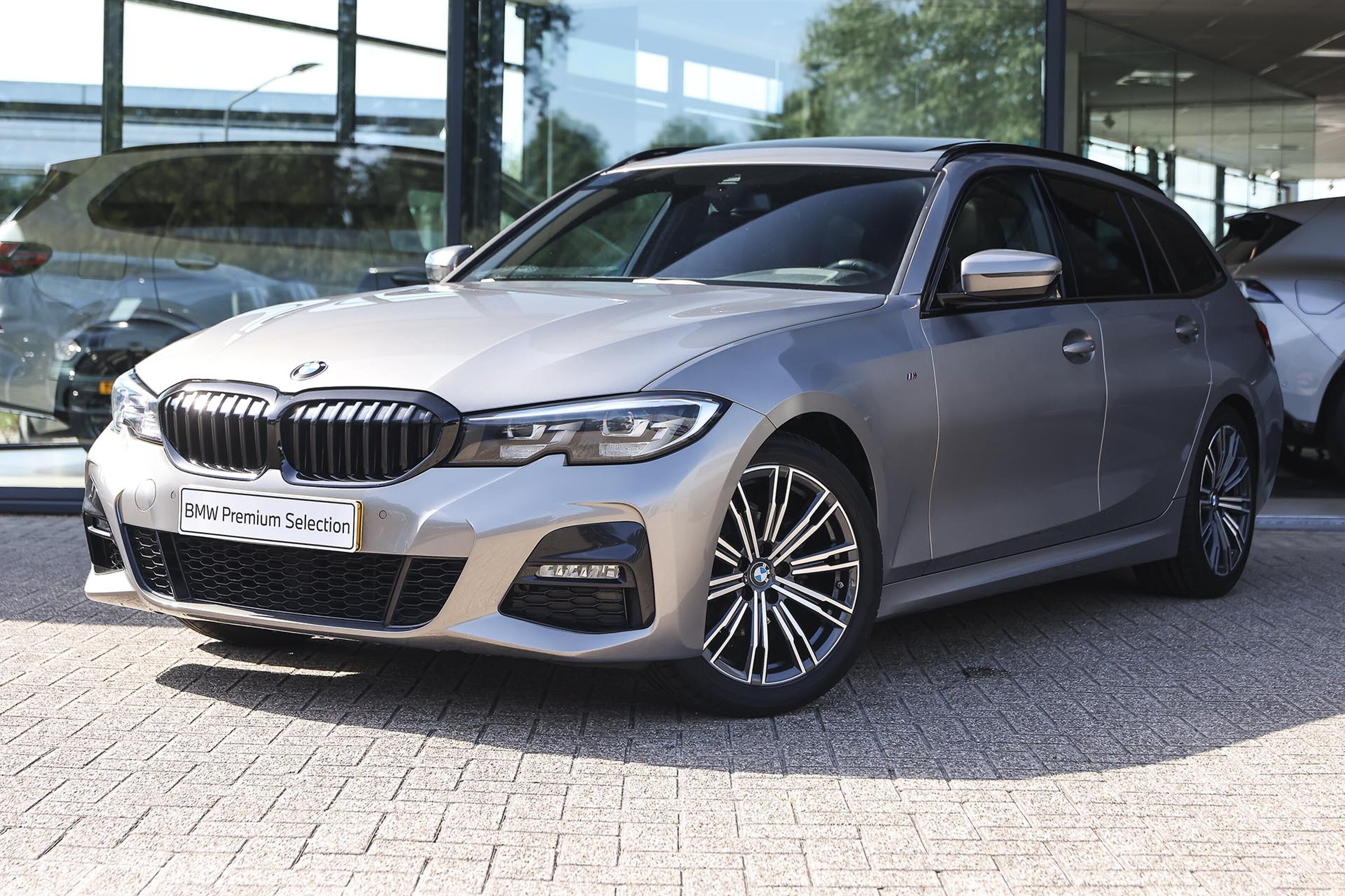 BMW 3 Serie Touring 318i Executive M Sport Automaat
