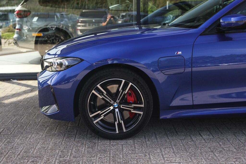 BMW 3 Serie 4