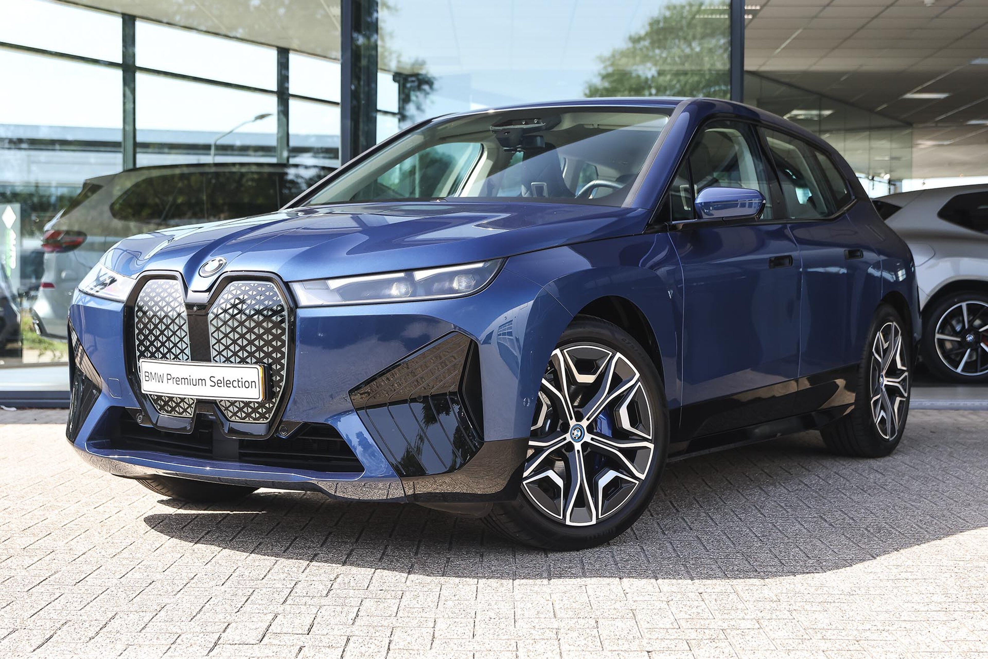 BMW iX xDrive40 High Executive