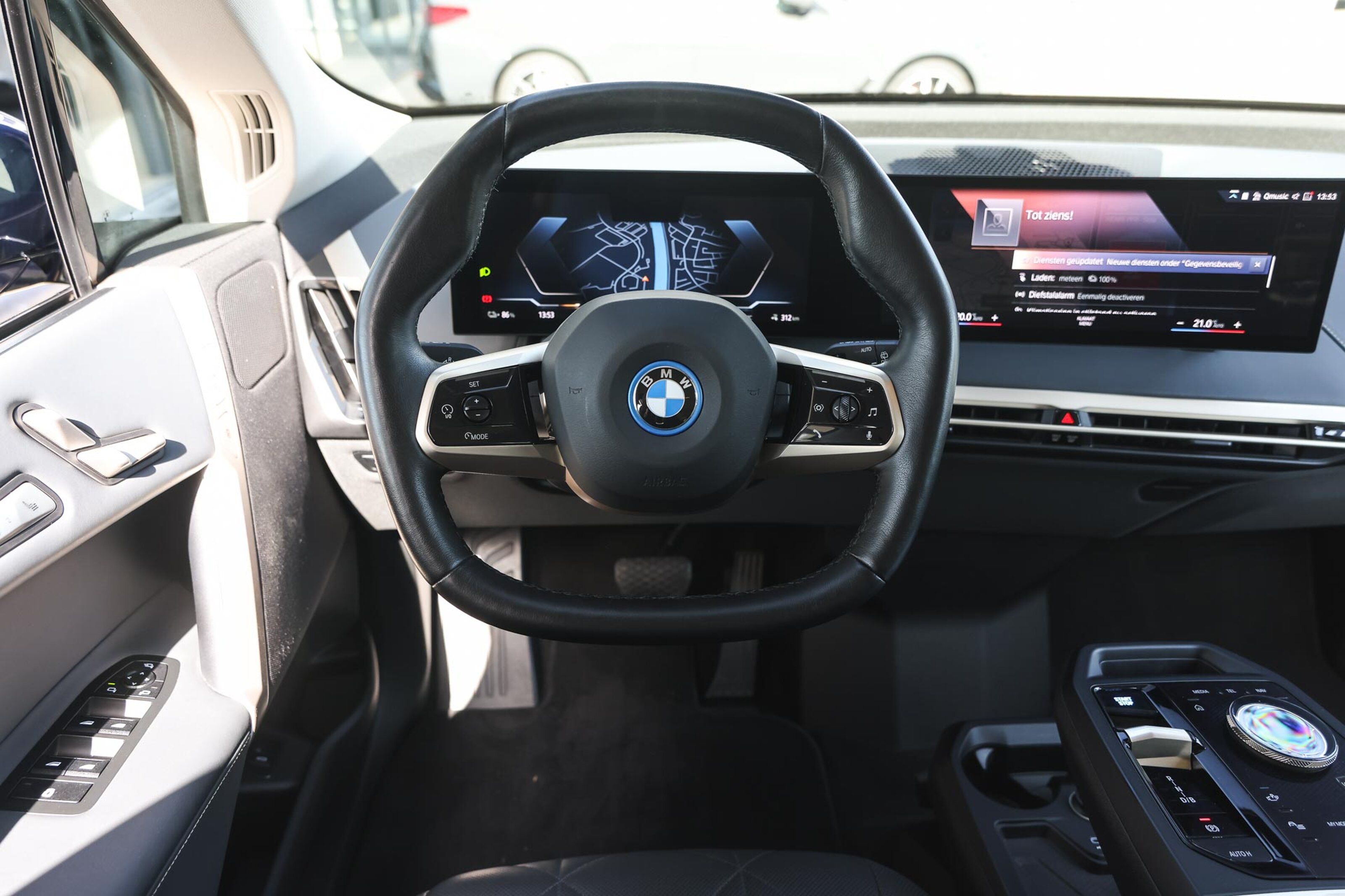 BMW iX xDrive40 High Executive