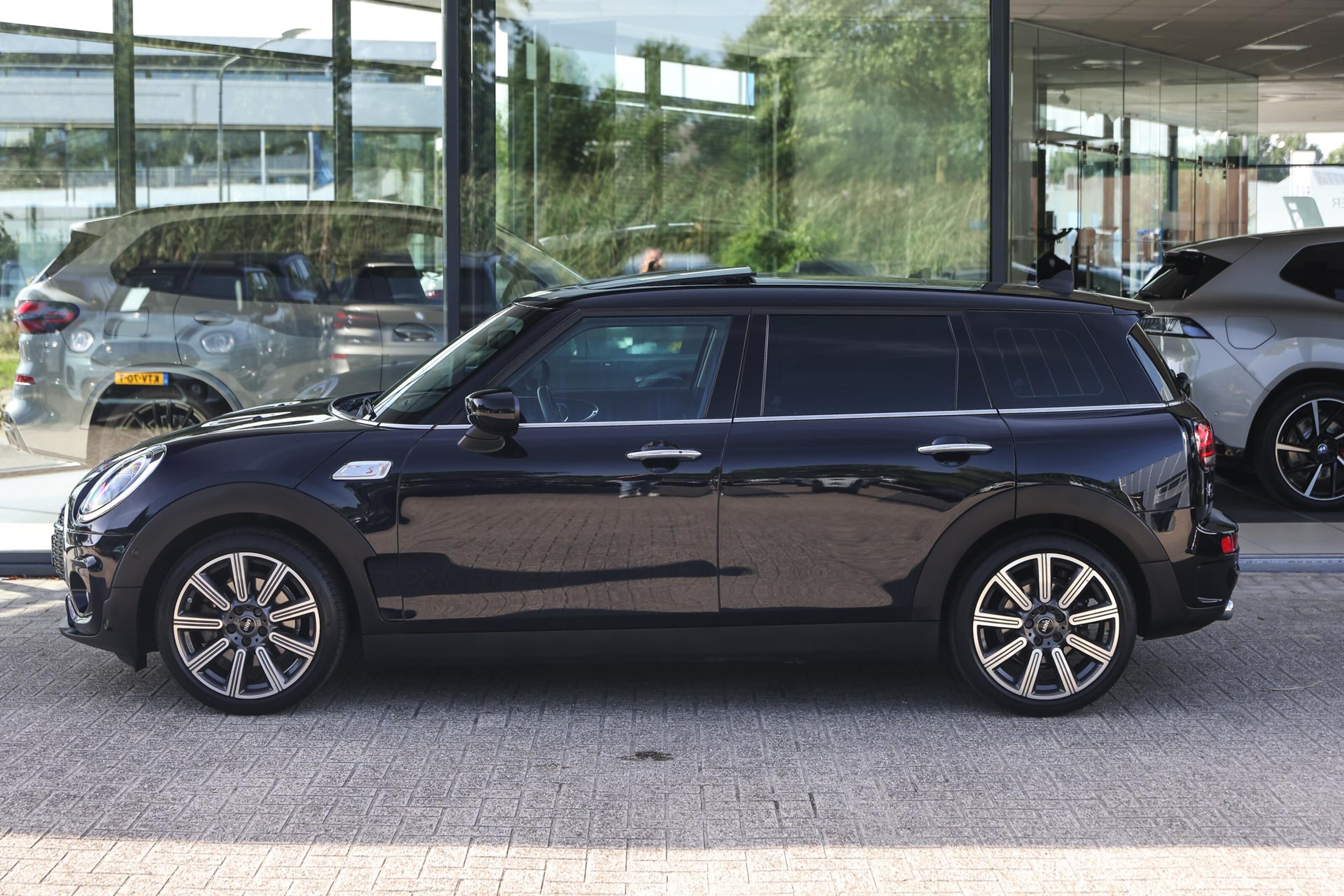 MINI Clubman 8