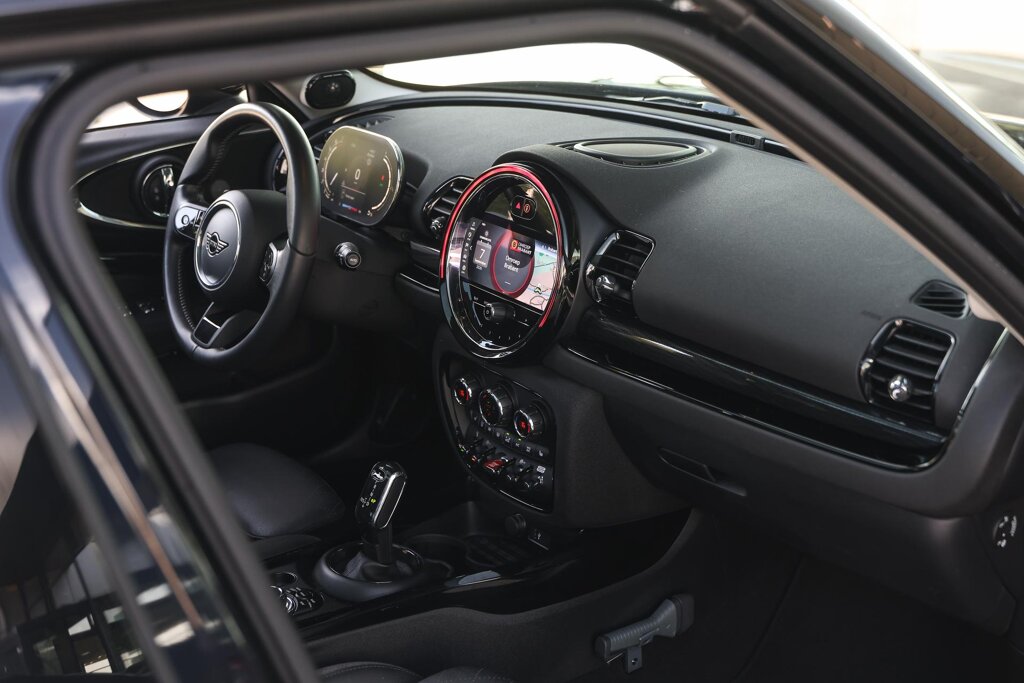 MINI Clubman 11
