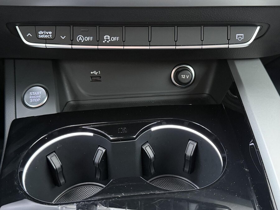 Audi A4 Avant 35 TFSI Advanced Edition