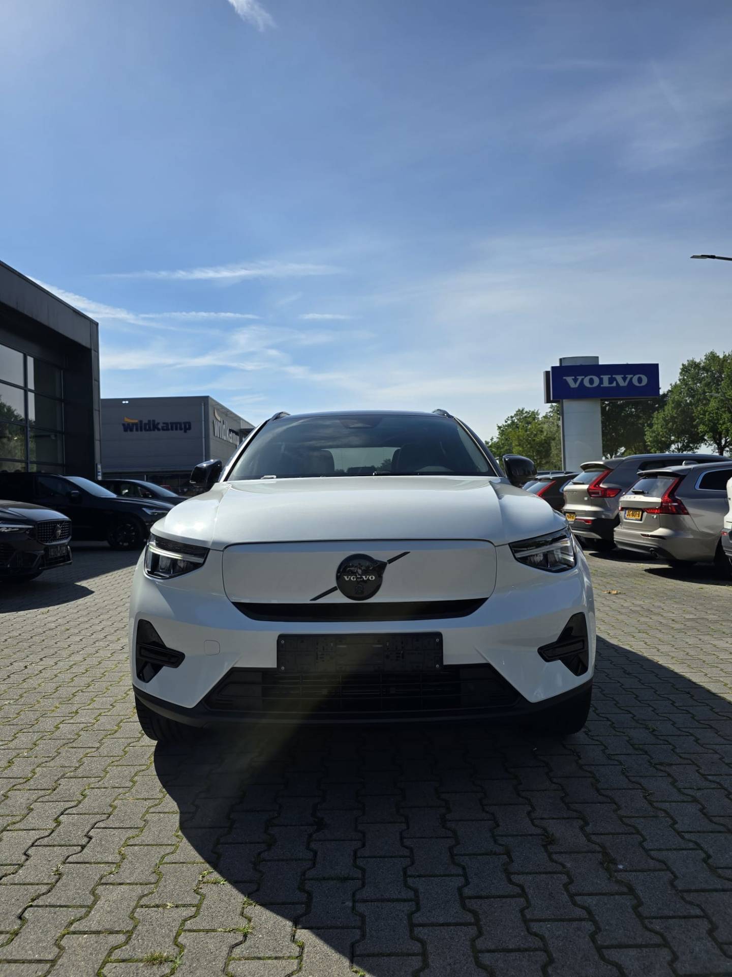 Volvo EX40 Single Motor Ext. Range Ultra Bl. Ed. Eur. 82 kWh - Afbeelding 4