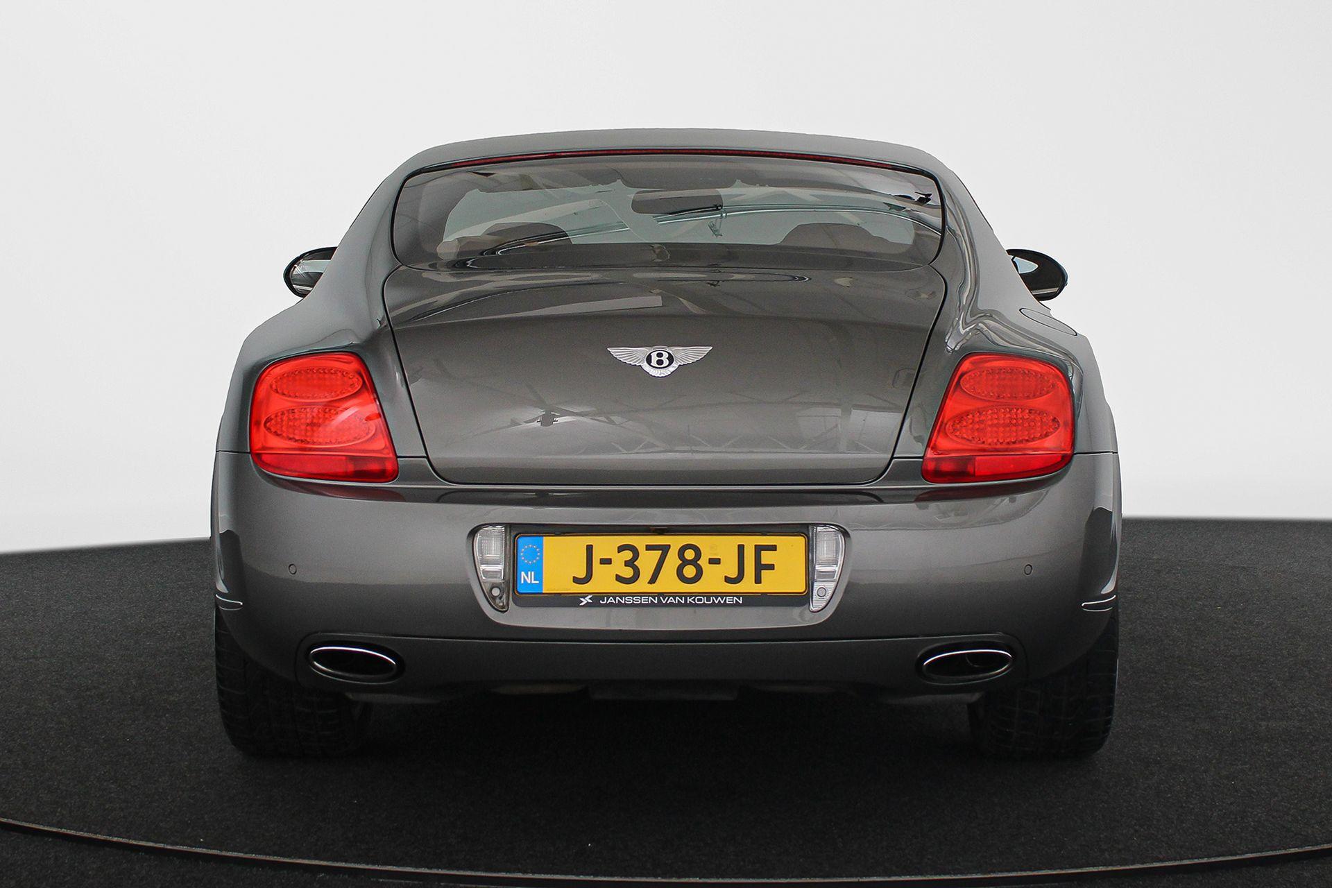 Bentley Continental GT (16)