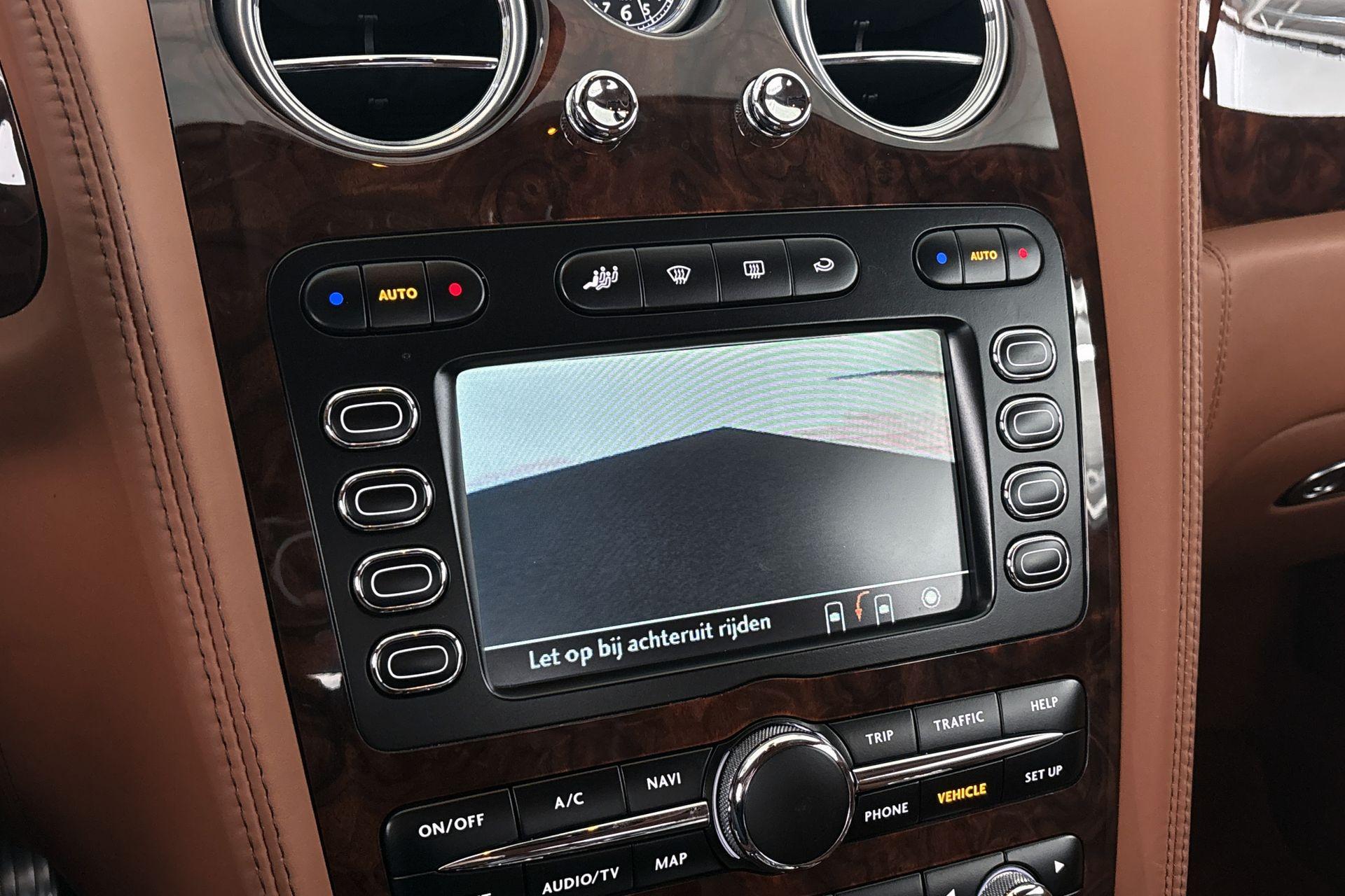 Bentley Continental GT (17)