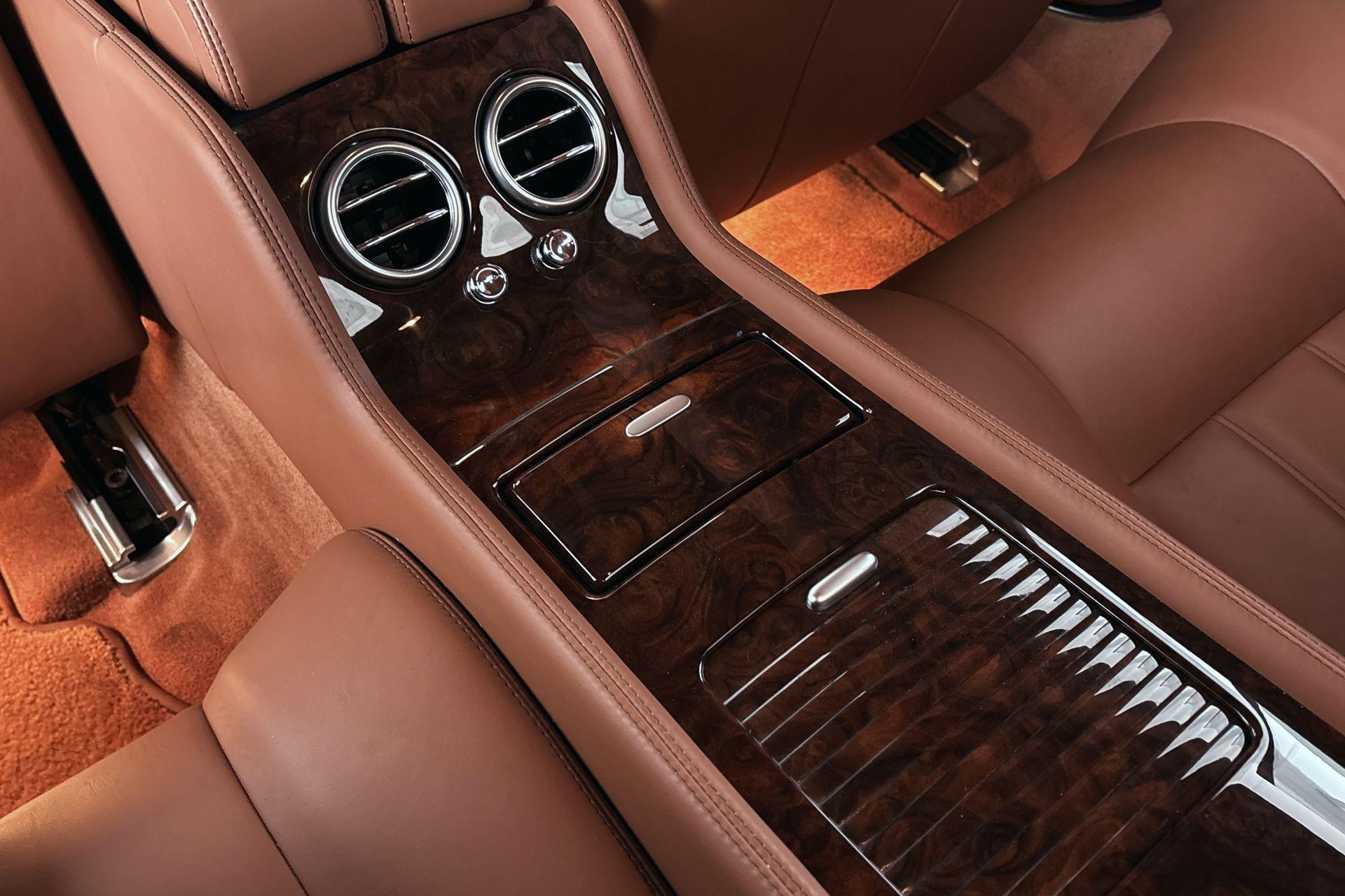 Bentley Continental GT (36)