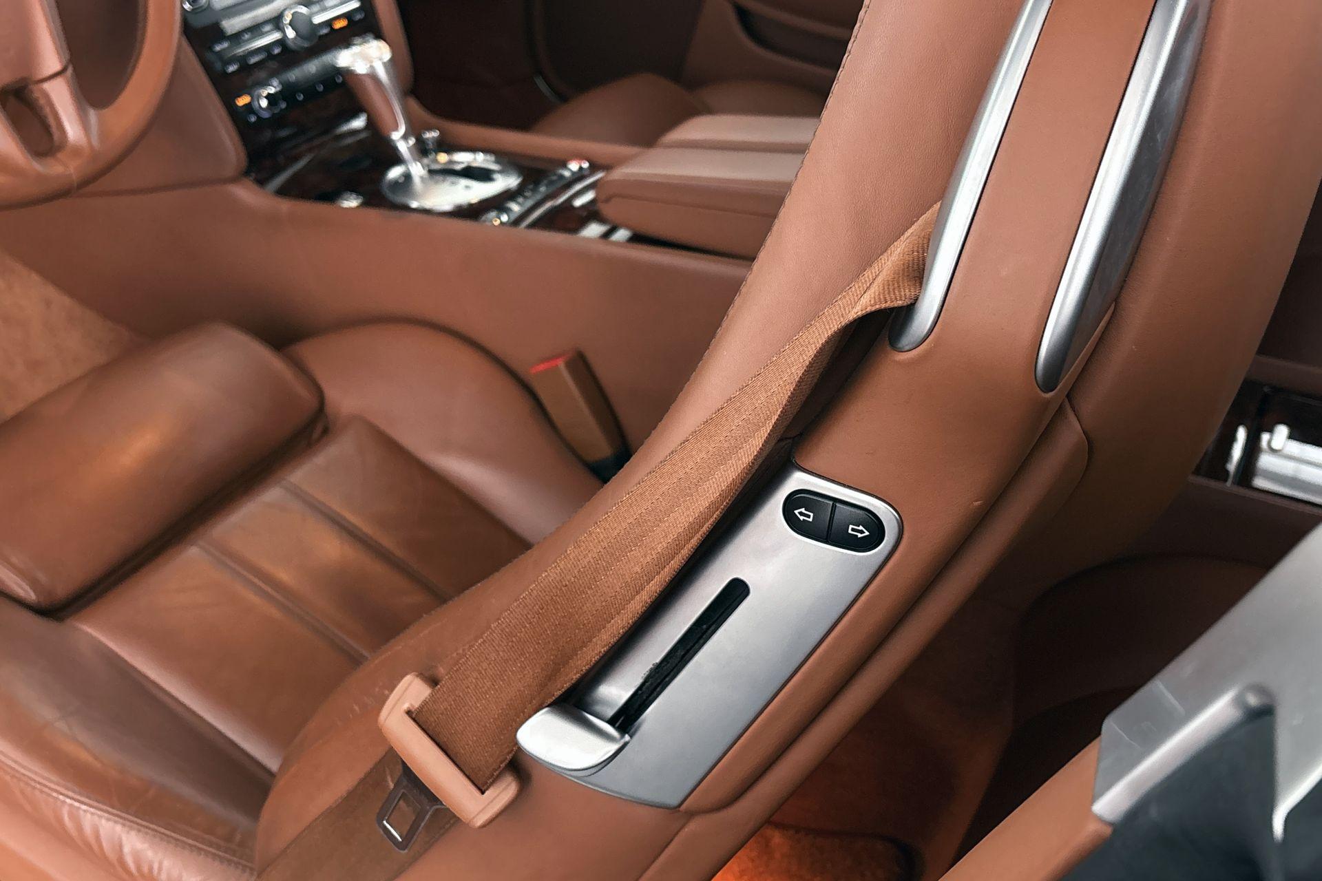 Bentley Continental GT (39)