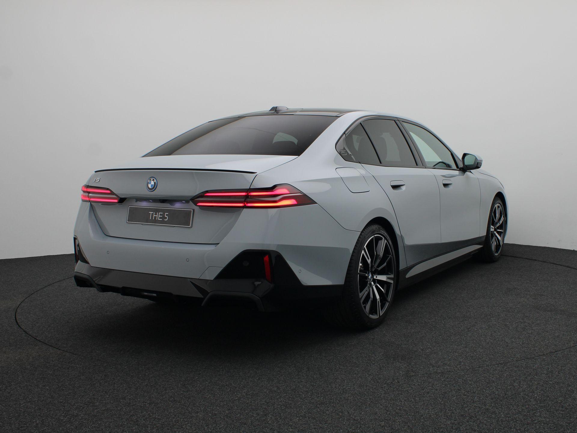 BMW i5 eDrive40 - Afbeelding 2