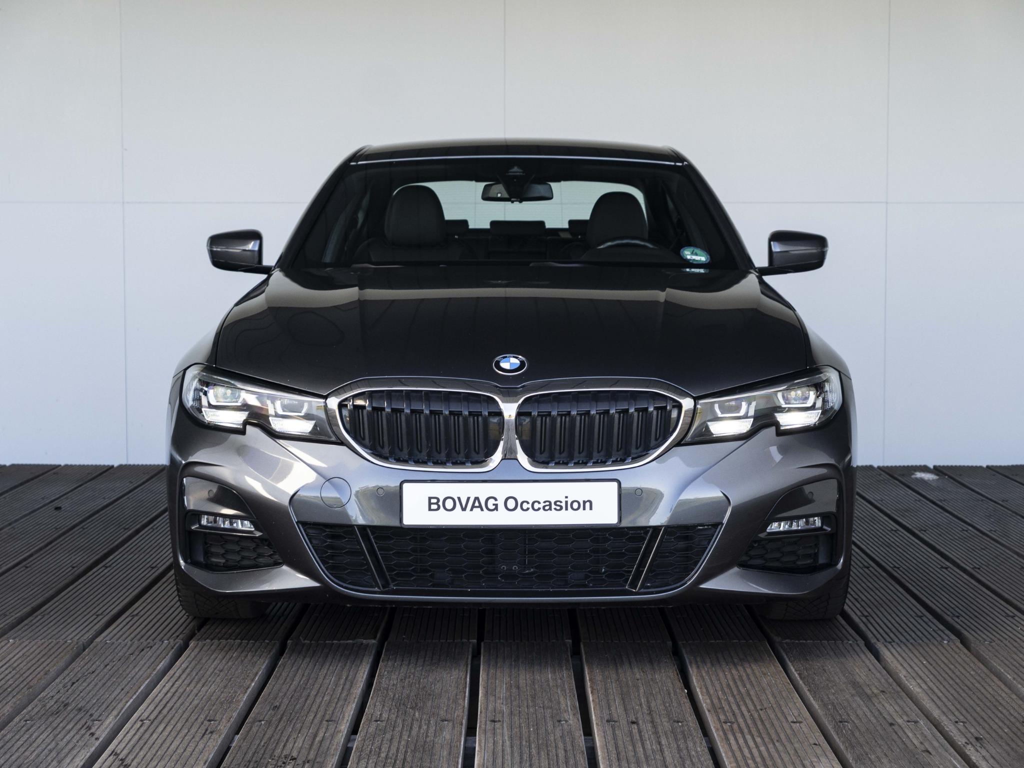 BMW 3 Serie 320i Sedan - Afbeelding 5