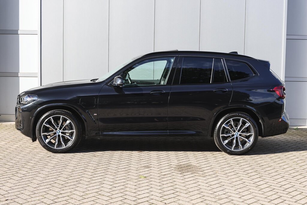 BMW X3 7