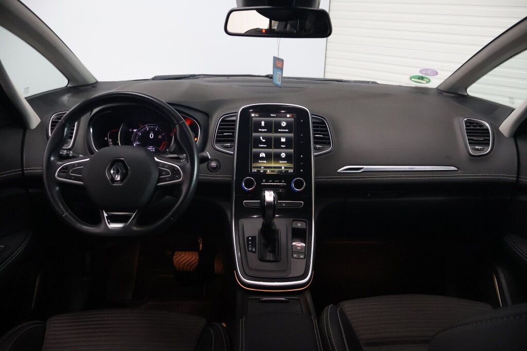Renault Scénic 1.3 TCe Bose Automaat | Trekhaak | Carplay | Navigatie | Cruise Control | LED | Keyless - Afbeelding 2