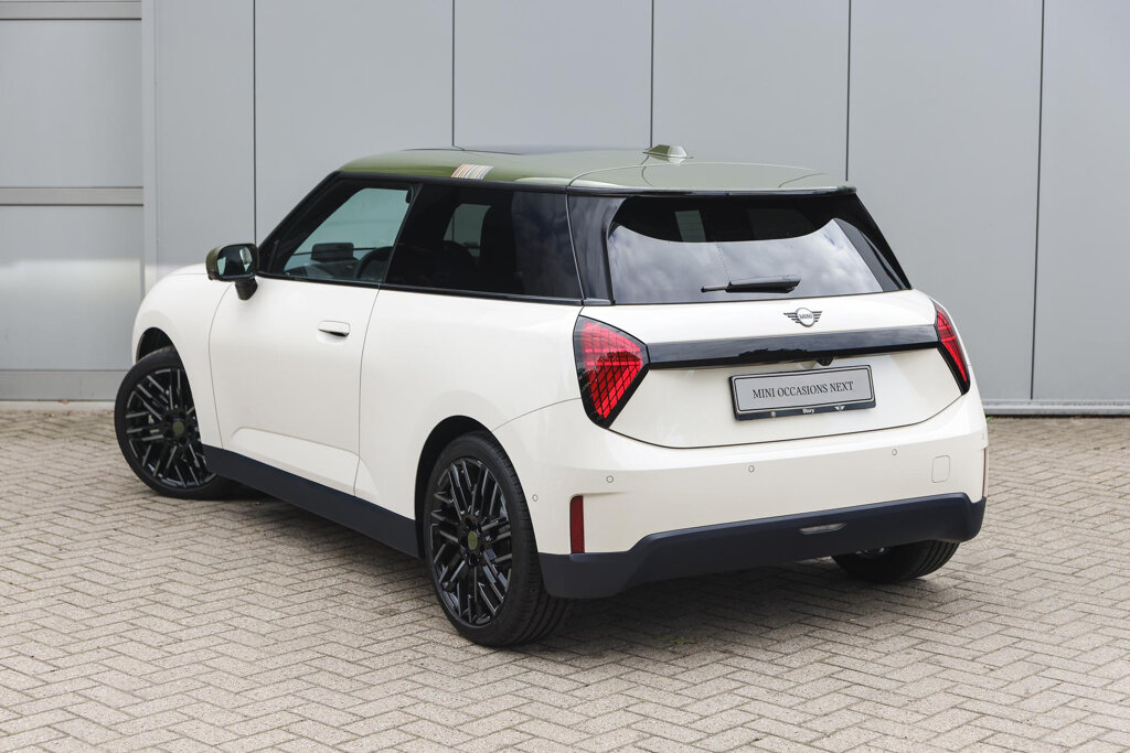 MINI 3-Deurs 2