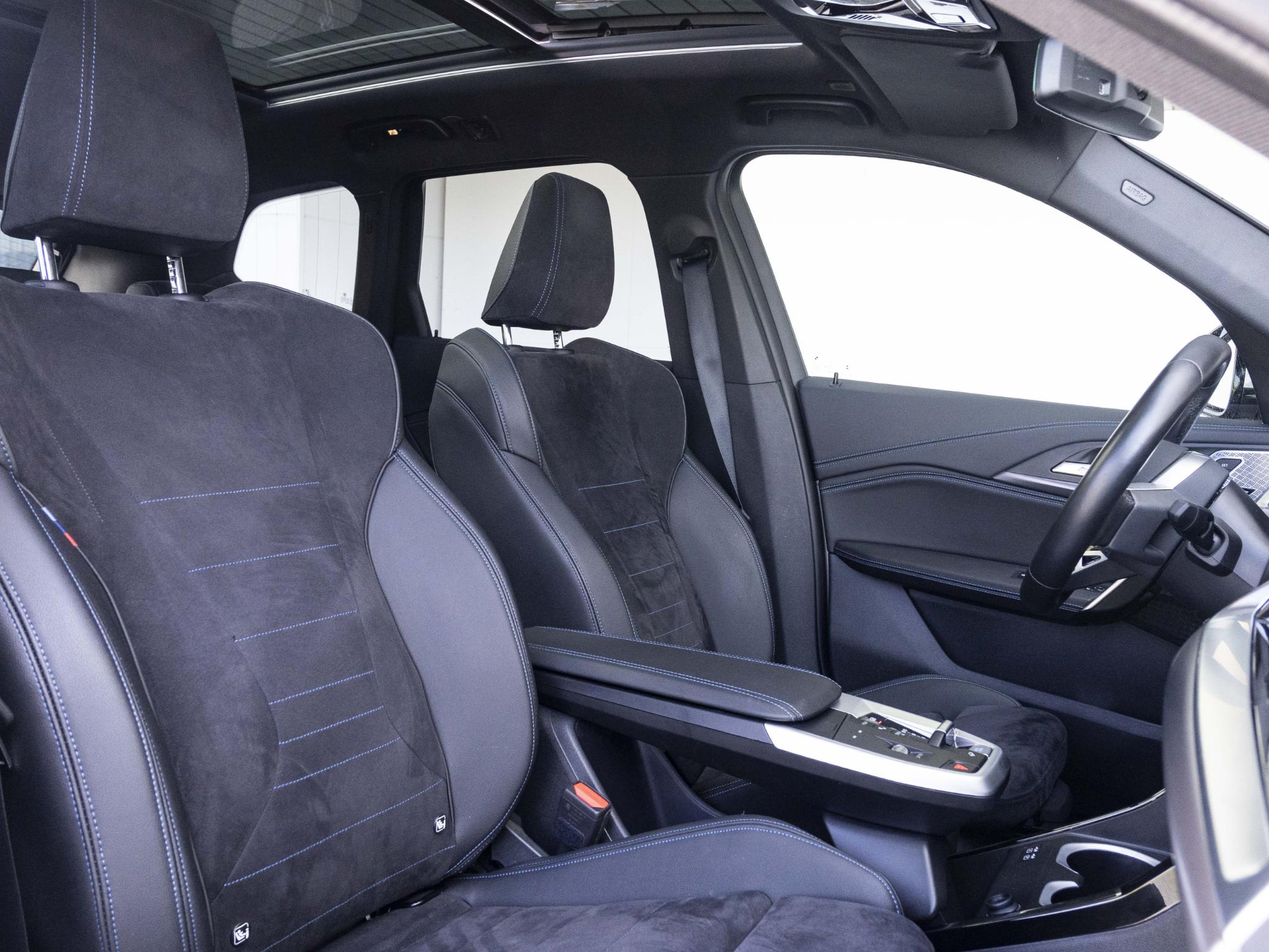 BMW iX1 xDrive30 - Afbeelding 4