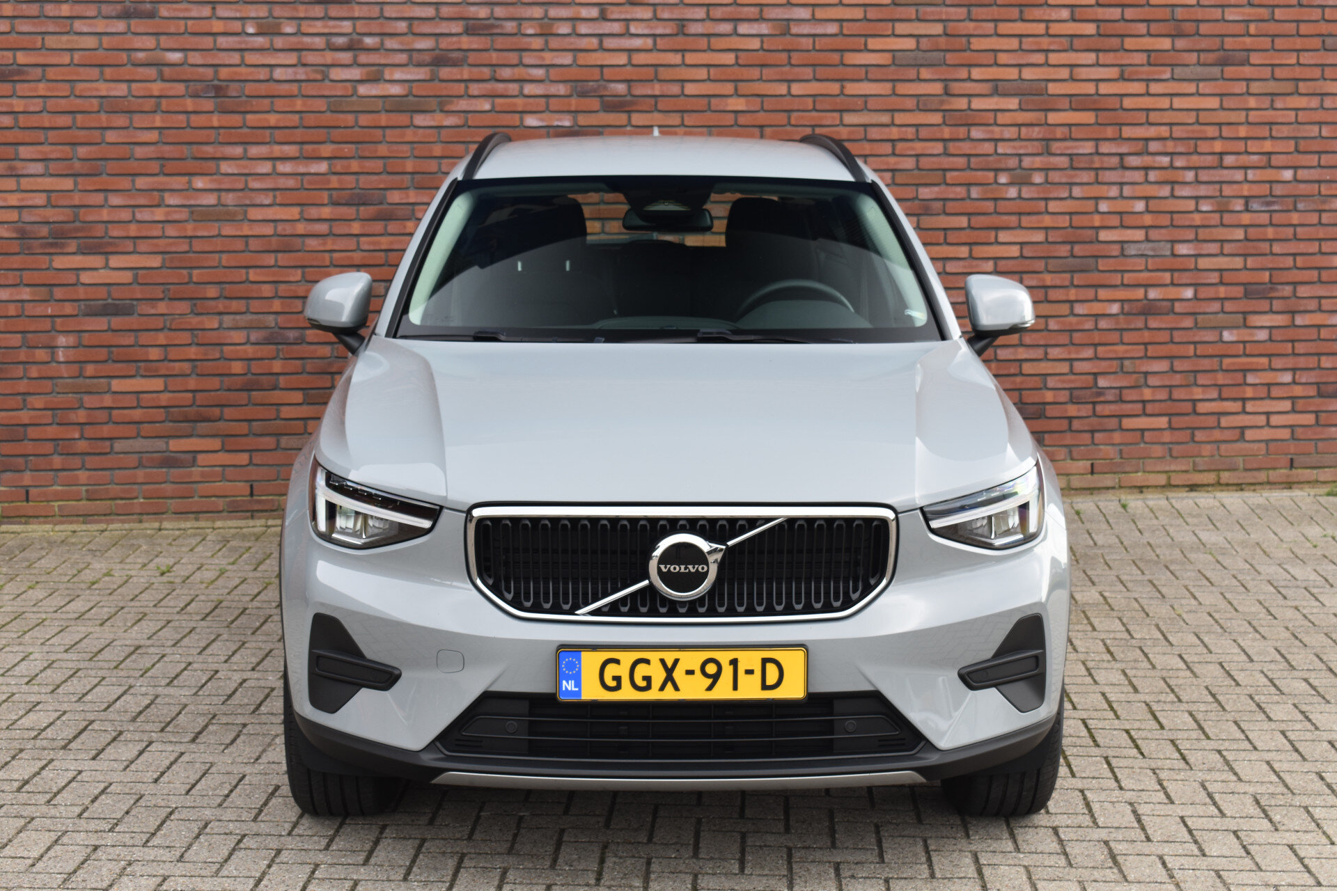 Volvo XC40 B3 177PK Essential - Afbeelding 4