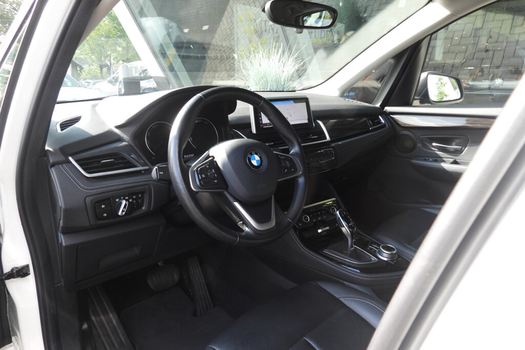 BMW 2 Serie 7