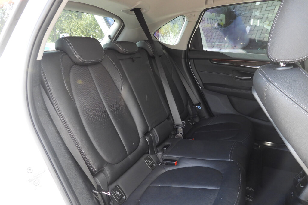 BMW 2 Serie 18