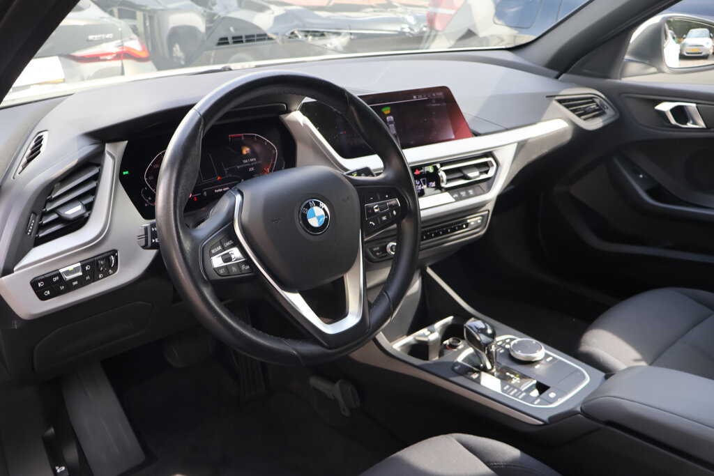 BMW 1 Serie 13