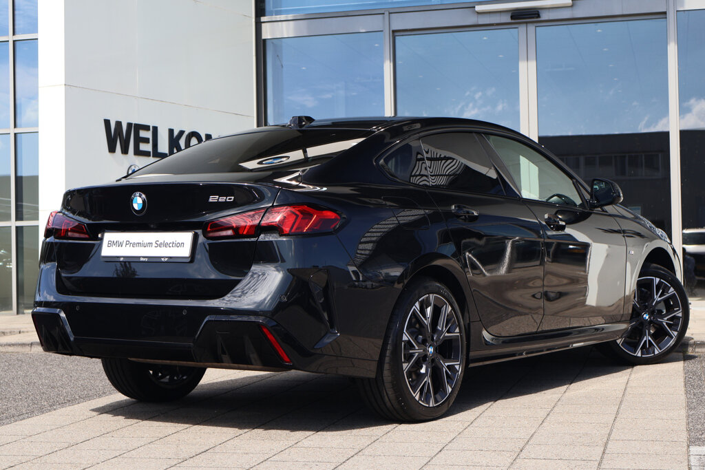 BMW 2 Serie 9