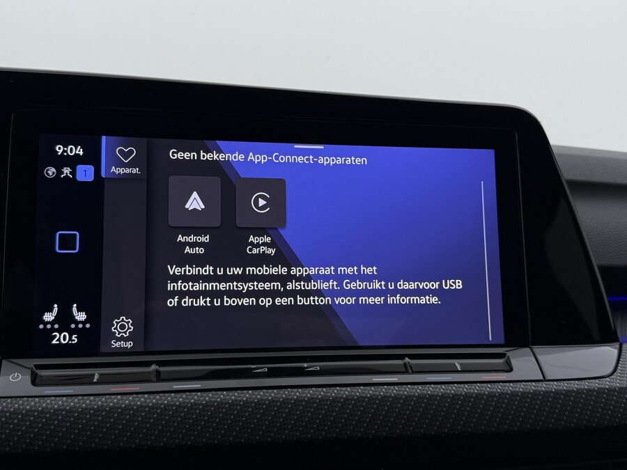 Volkswagen Golf 1.5 eTSI R-Line