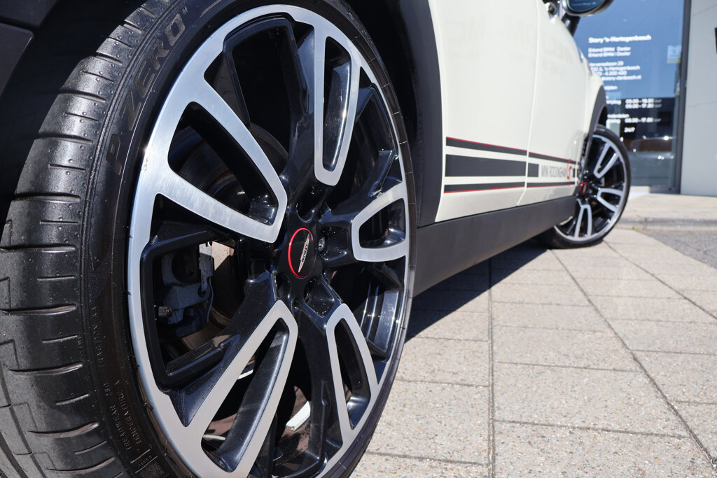 MINI Clubman 11