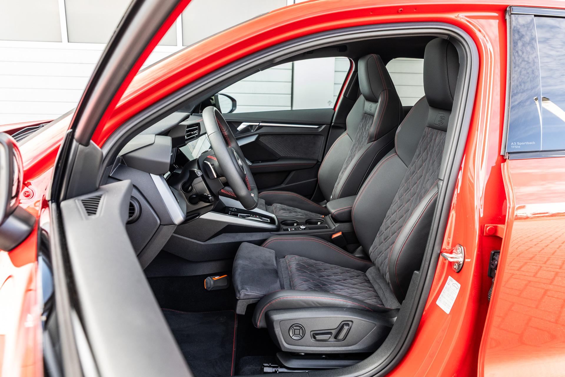 Audi A3 Sportback 45 TFSIe 272pk S edition Competition - Afbeelding 5