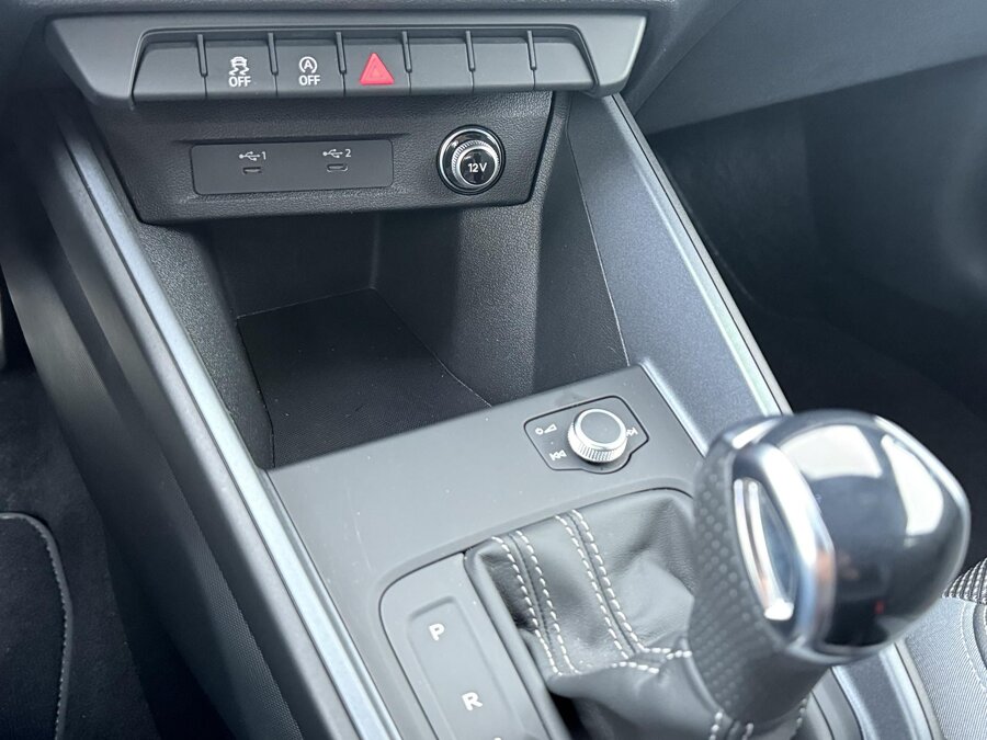 Audi A1 Sportback 25 TFSI S-line