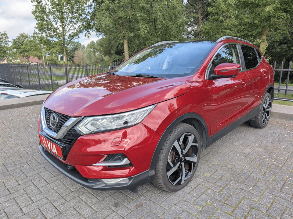 Nissan QASHQAI 1.3 160PK Tekna | Pano | Camera | Navi | PDC | Leder | LED | Elek. Stoelen | Stoelverw. - Afbeelding 1