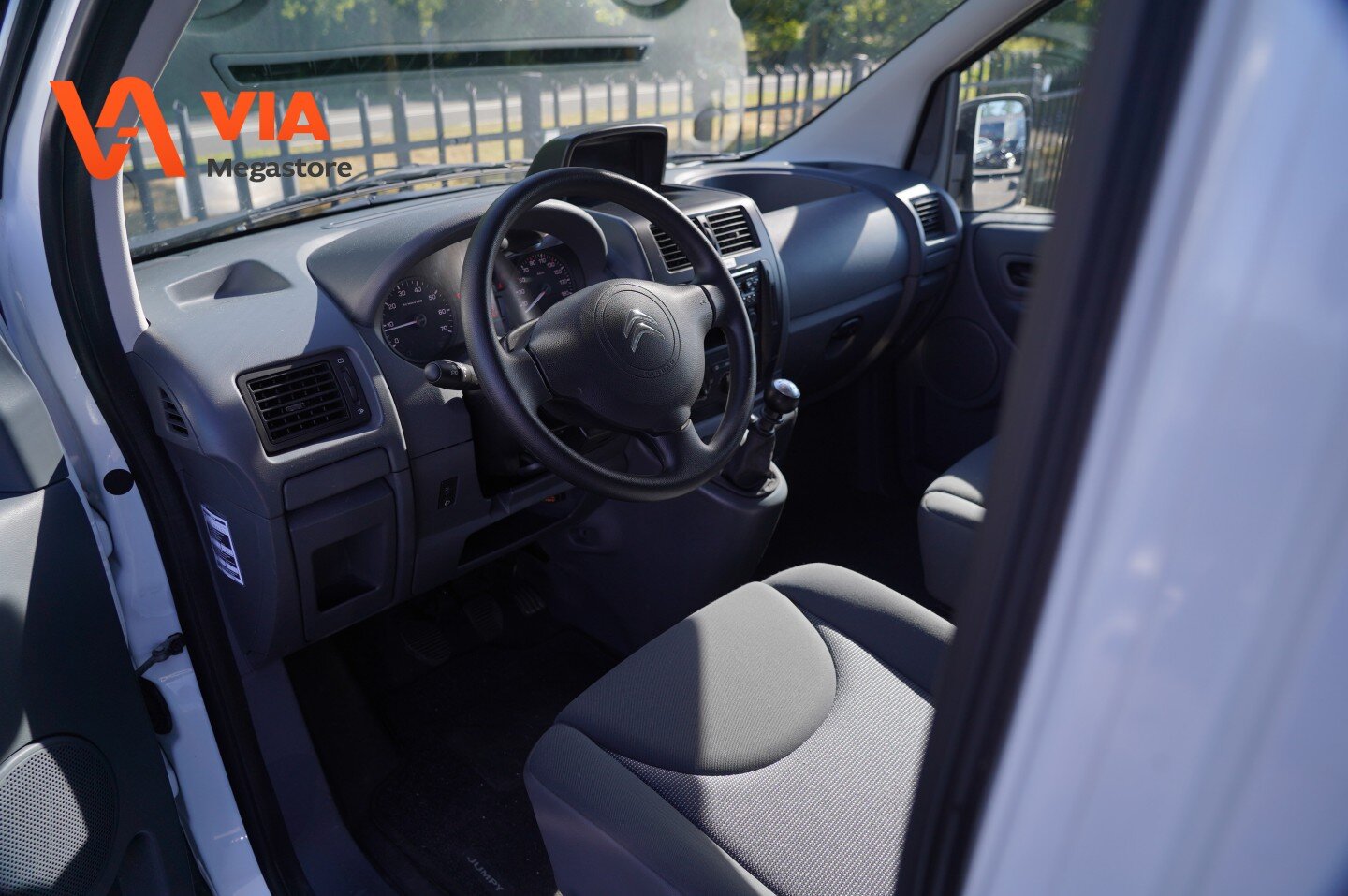 Citroën Jumpy 2.0 HDI L2H2 | UNIEK! | Koffer | unieke kmstand | top onderhouden. - Afbeelding 2