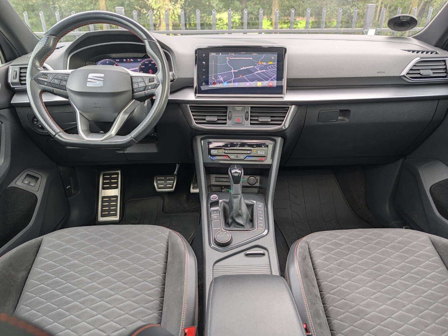 SEAT Tarraco FR e-Hybrid 1.4 245PK | Trekhaak | Pano | Stoelverw. | Climate | ACC | PDC | LED | Camera - Afbeelding 2