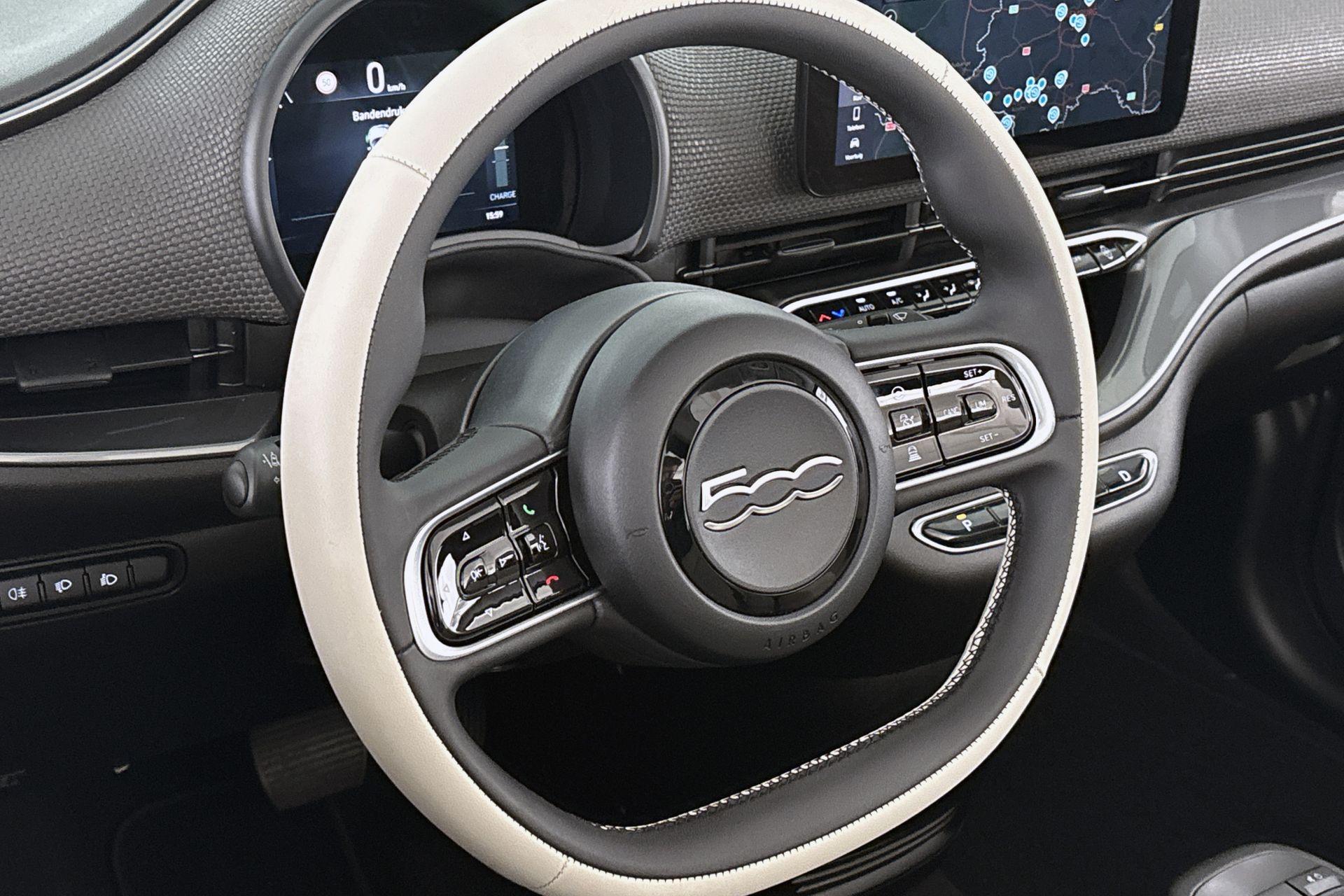 Fiat 500C (14)