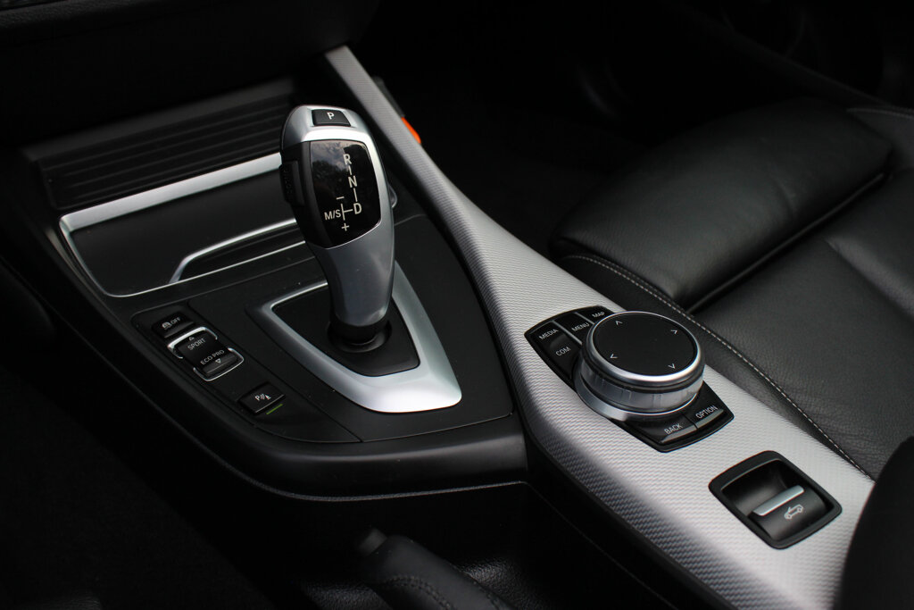 BMW 2 Serie 28